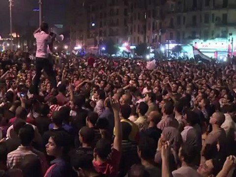 Egyptian runoff candidate's HQ torched in Cairo