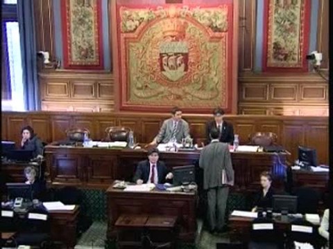 Valerie Sachs au Conseil de Paris (25 Nov. 2008)