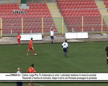 Calcio, Lega Pro. Fc Catanzaro in crisi: i calciatori mettono in mora la società