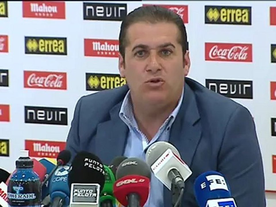 Sandoval:  "Yo creo que se han precipitado al tomar la decisión de mi salida del Rayo"