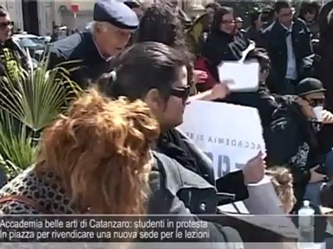 Accademia belle arti: manifestazione studenti a Catanzaro