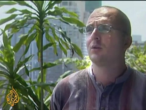 Migrant workers worried over Thai nationality check demand