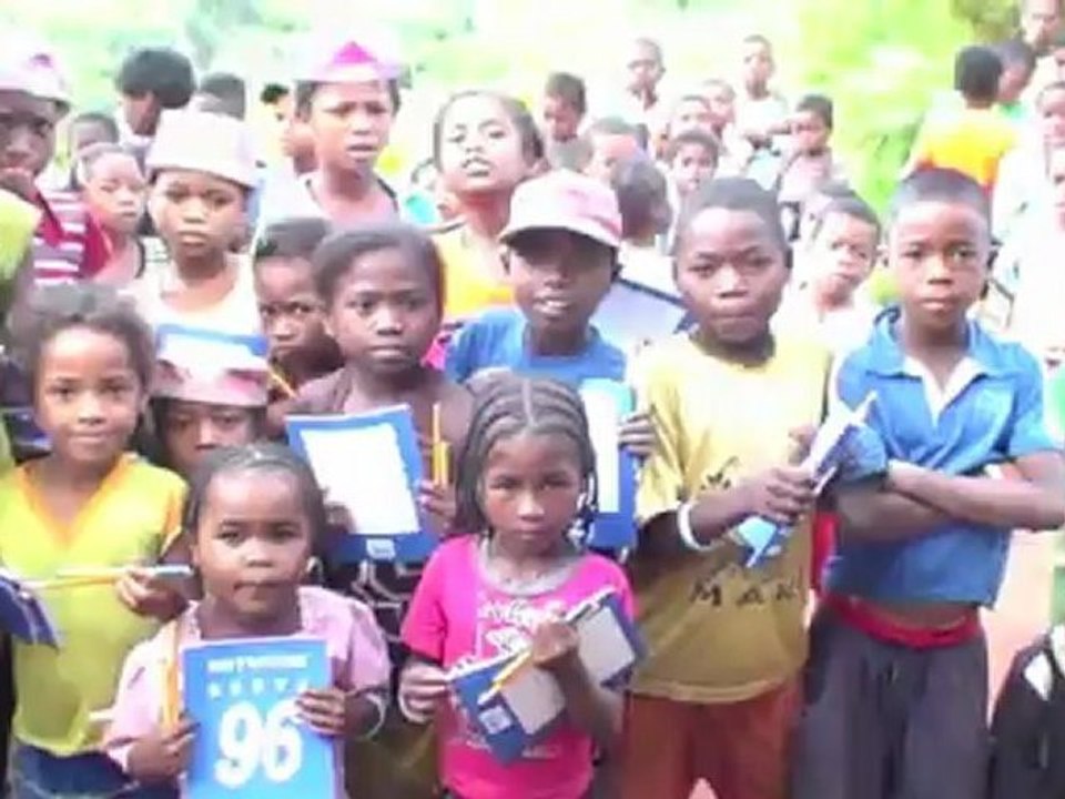 Projet "Bamboo lemur" - Ecole Vohitrarivo mai 2012