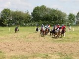 Course de poneys à Simplé plat pour poneys de 1,11m à 1,21m avec une chute en prime !