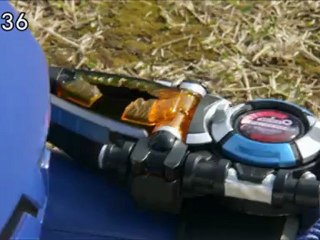 Go-Busters ep 14 Blue buster visor smashed