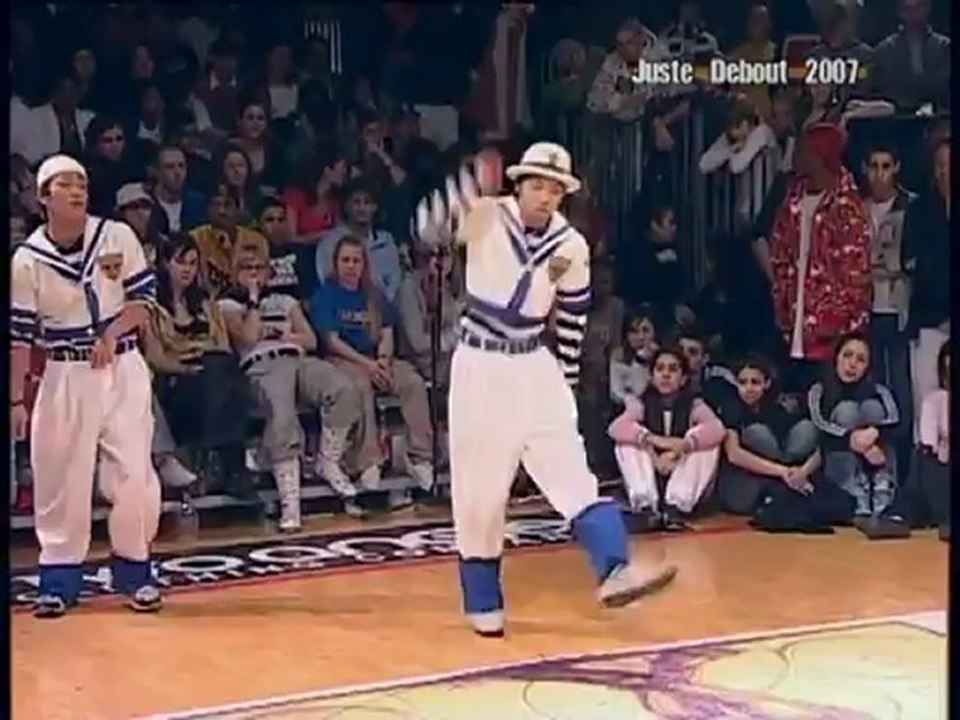 Hip Hop Dance Competition - Japanese VS. French in LOCKING BATTLE