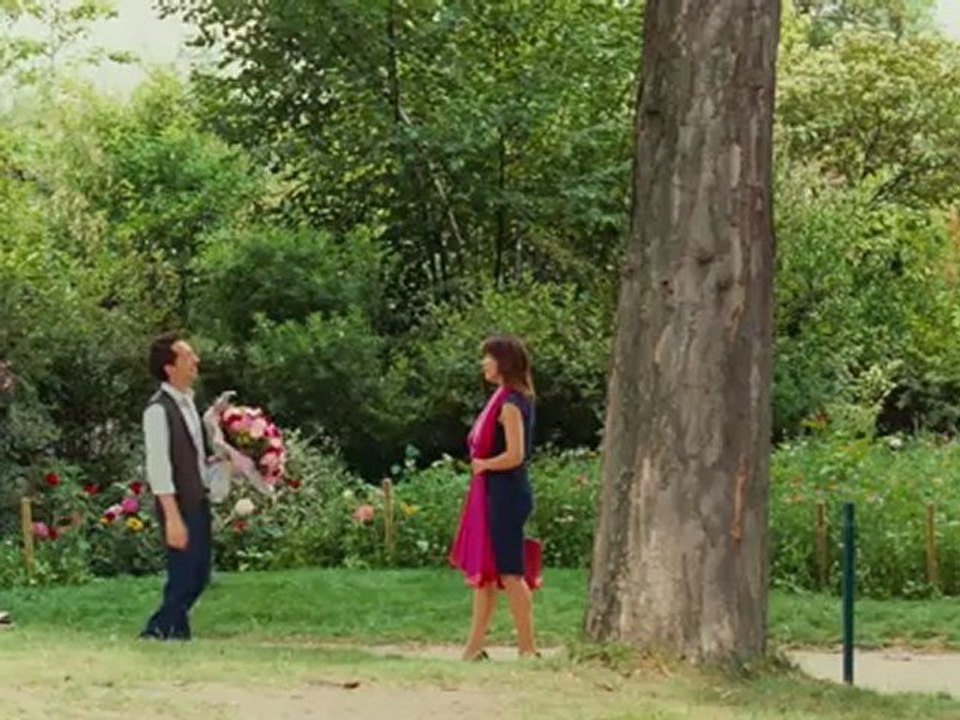 Un bonheur n'arrive jamais seul - Trailer (Französisch)