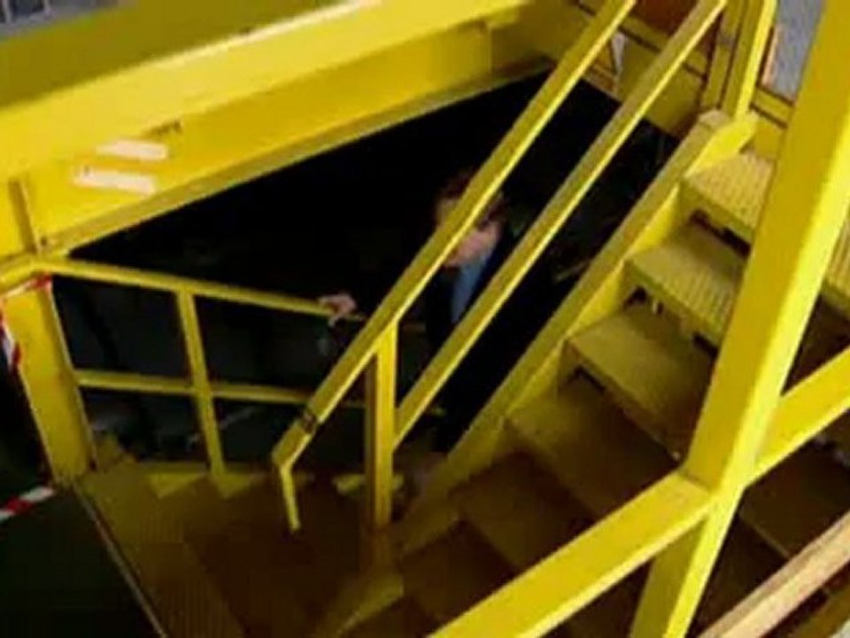 Capsized in the North Sea (Zeebrugge Ferry) - full episode - HD - Seconds From Disaster