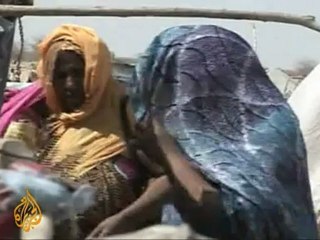 Thousands continue to flee Mali violence