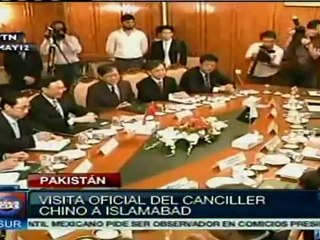 Canciller de China realiza visita oficial a Pakistán