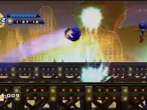 Sonic the Hedgehog 4 : Episode II - Zone White Park BOSS : Metal Sonic attaque