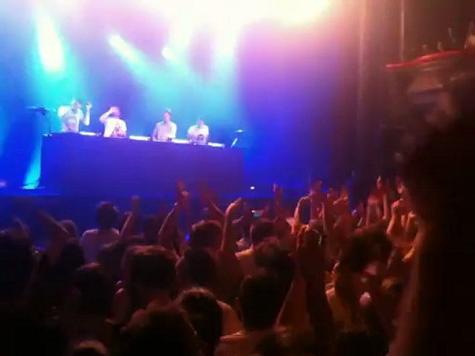 C2C @ La Cigale 29 mai 2012