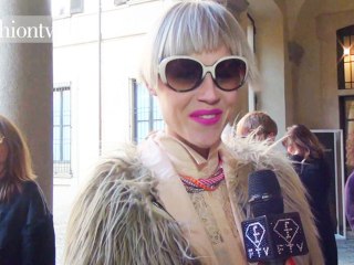 Linda + Niels at Les Copains Fall '12 - Milan FW | FashionTV