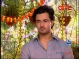 Jhilmil Sitaron Ka Aangan Hoga - 30th May 2012 Part1