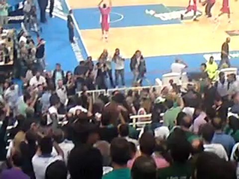 Prasina Nea: O Cisse sto OAKA