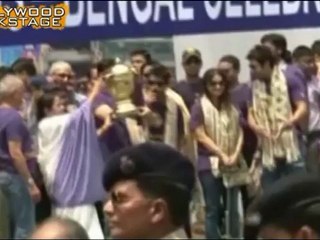 Poonam Pandey V/S Rozyln Khan Who is the STRIP QUEEN