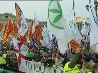 scontro per la segreteria