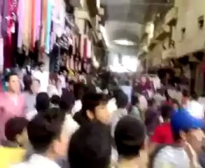 Скачать видео: Syria فري برس حلب منبج مظاهرة بعد العصر في السوق الرئيسي 29 5 2012 Aleppo