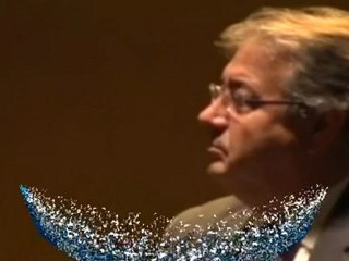 Felipe González: "España vive una situación de emergencia"