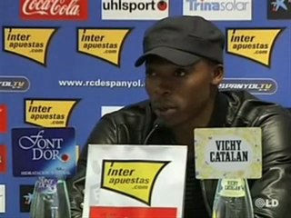 Kameni pide perdón al Espanyol tras su incidente con un aficionado