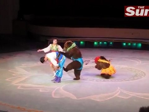 Cirque Corée du Nord - Ours et corde à sauter