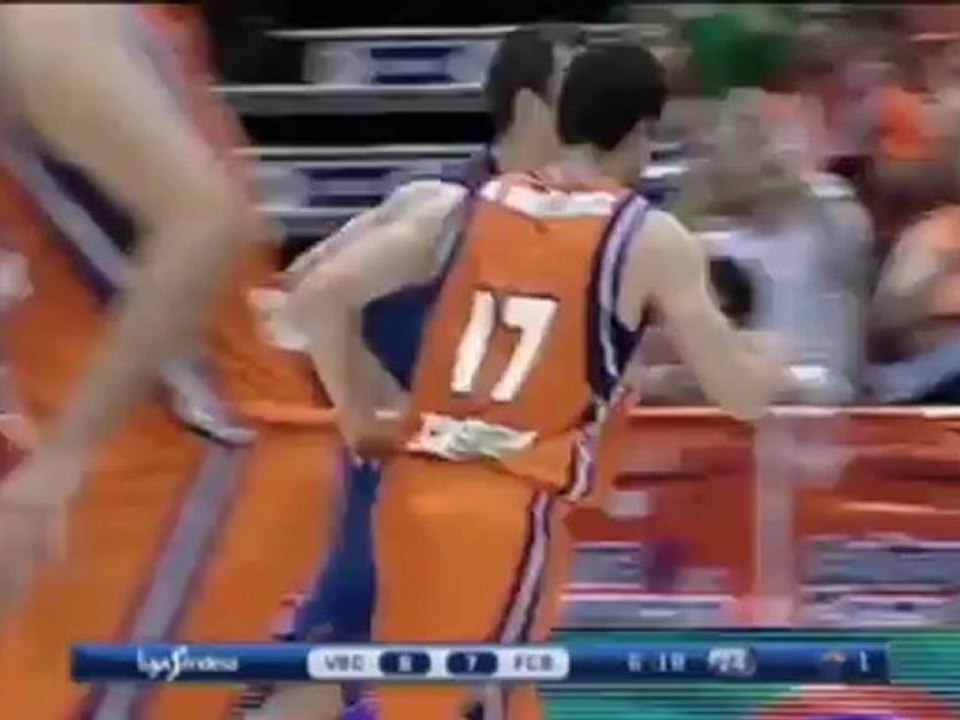 ACB: Barca mit einem Bein im Finale