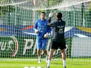 المنتخب الفرنسي يستعد لكأس اوروبا 2012