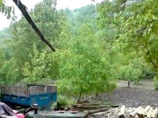 Isparta Aksu Sofular'da Bir Bahar Mevsiminden Kare