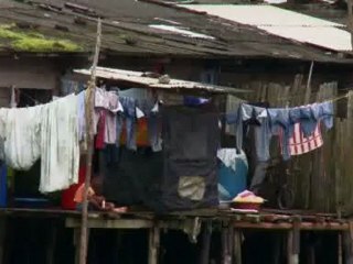 Fault Lines - The US-Colombian military agreement  - 10 Dec 09 - Pt 2