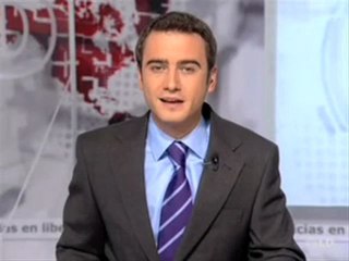 Una nueva Soraya sorprende desde la portada de El Mundo.