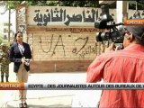 Egypte  Des journalistes autour des bureau, de vote