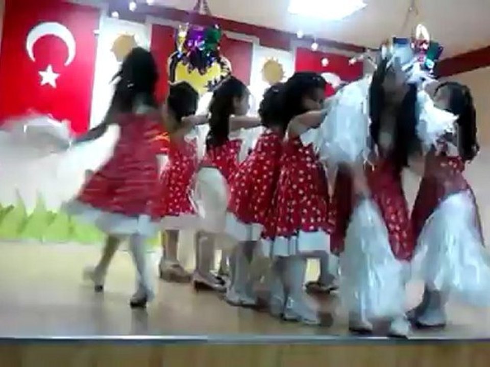 Tacirler Eğitim Vakfı İlköğretim Okulu 1-F Okuma Bayramı Etkinliği  Hep beraber Başaracağız