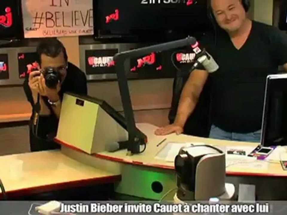 Entrevista: Justin Bieber na rádio francesa NRJ (31/05/12) - P2 [LEGENDADO]