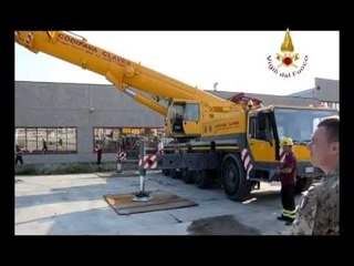 Medolla (MO) - Terremoto - Intervento VVF fabbrica (31.05.12)