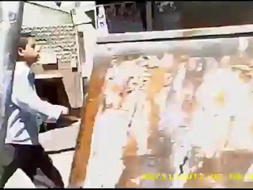 Syria فري برس دمشق اضراب عام شارع خالد بن الوليد 31 5 2012 Damascus