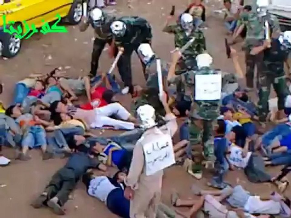 Syria فري برس حماة   كفرزيتا   من ابداعات الفن الثوري   مقطوعة فنية عن العناصر التي نفذت مجزرة الحولة Hama