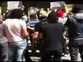 Syria فري برس  ريف دمشق ببيلا مظاهرة الدوار على بعد أمتار من الشبيحه 30 5 2012 Damascus