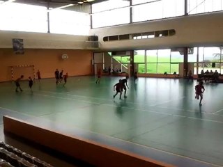 video-2012-06-03-Handball met college