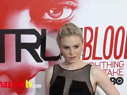 Anna Paquin Baby Bump and Stephen Moyer True Blood Season 5 Premiere
