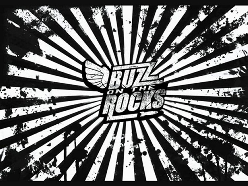 Buzz On The Rocks - Les Filles du Dr. Martens