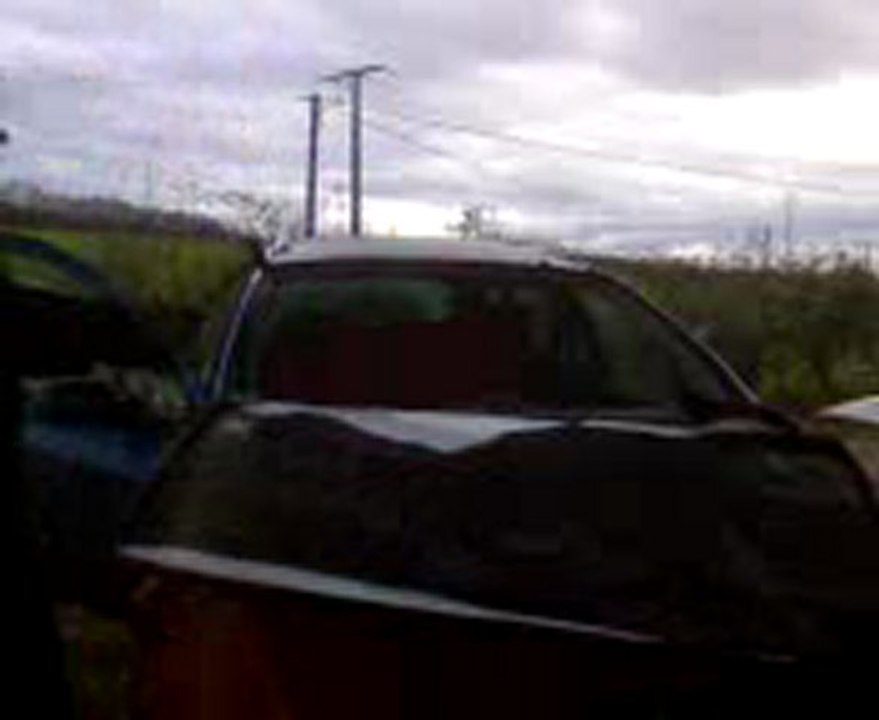 Dépose galère d'un pare brise de Peugeot 307