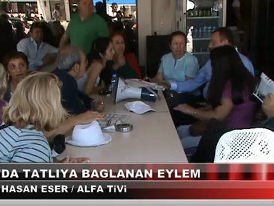 Foça'da Tatlıya Bağlanan Eylem