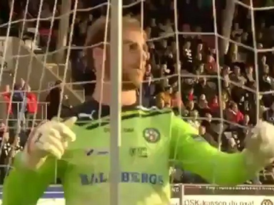 هدف جميل في الدوري السويدي