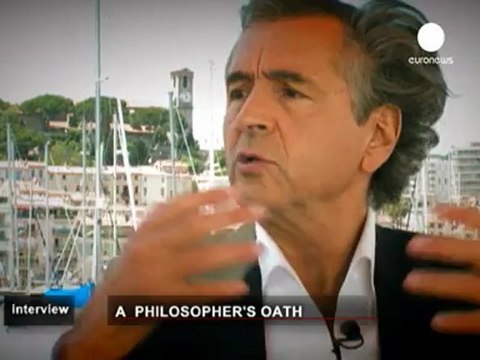 Bernard Henry Levy auspica un intervento internazionale...