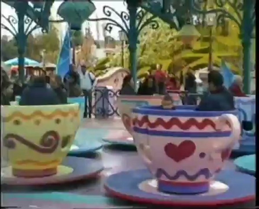 mad hatter's tea cups