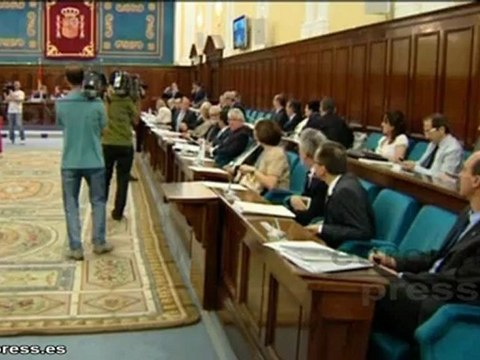 Rectores se oponen a los nuevos requisitos para becas