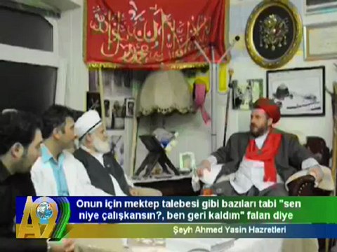 Şeyh Ahmet Yasin Hazretleri Şeyh Nazım Hazretlerinin Sn. Adnan Oktar'a oğlum diye hitap etmesinin büyük hikmetleri vardır diyor