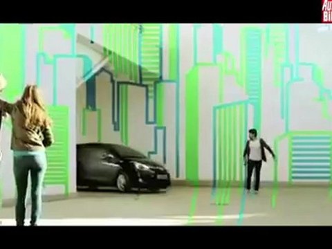 PTE Nuevo Toyota Yaris Híbrido 2012