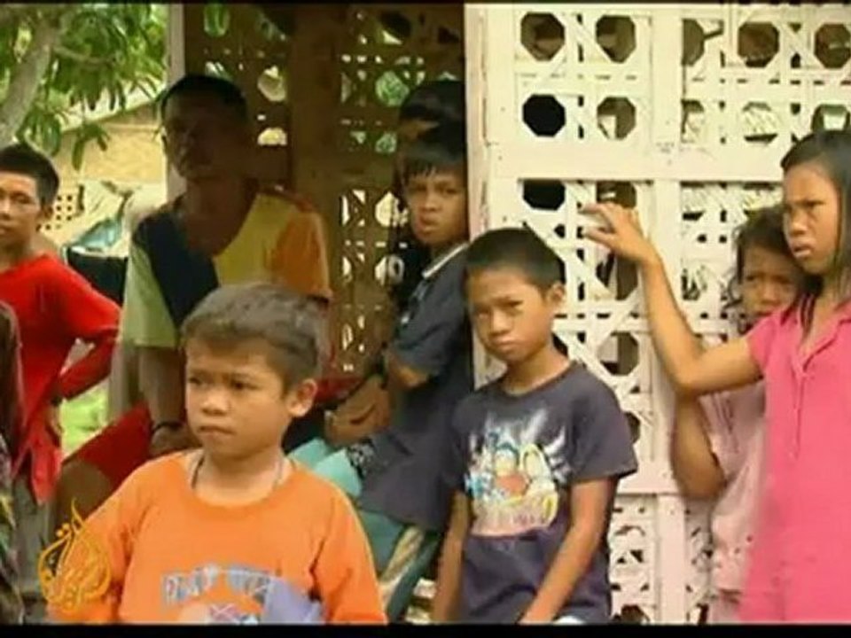 Violence fears cloud Philippine poll