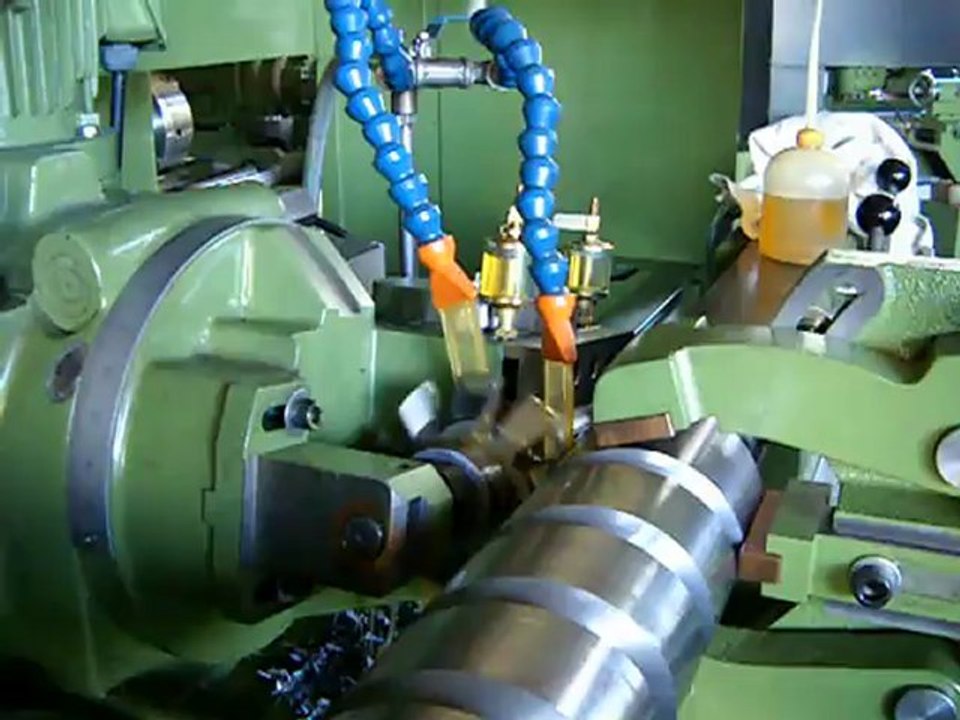 WORM SCREW THREAD ROLLING CUTTING MACHINE (NLZ-2000A)